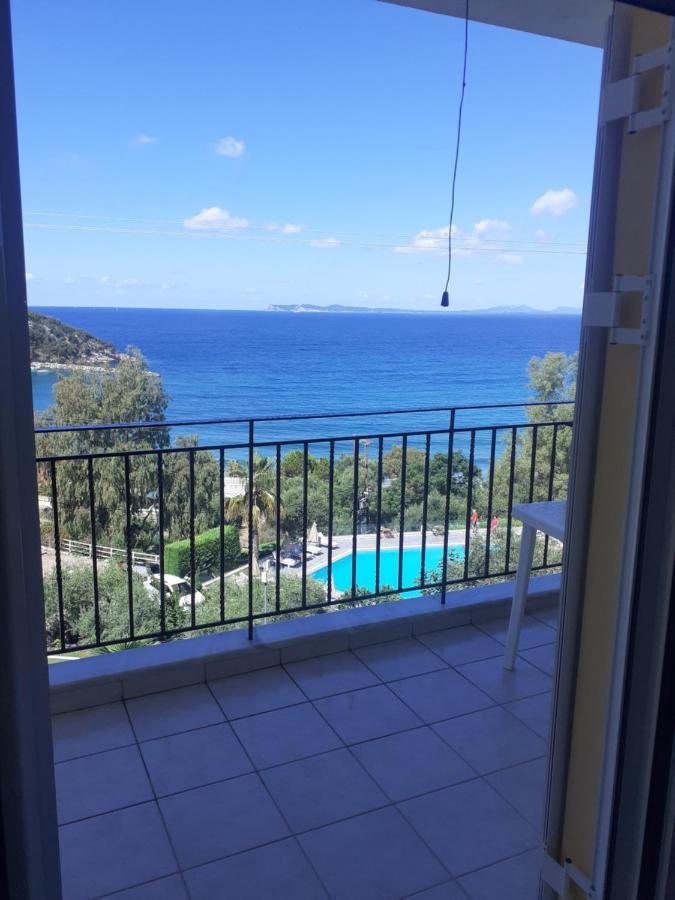 Alexios Apartments Pérdika Eksteriør bilde